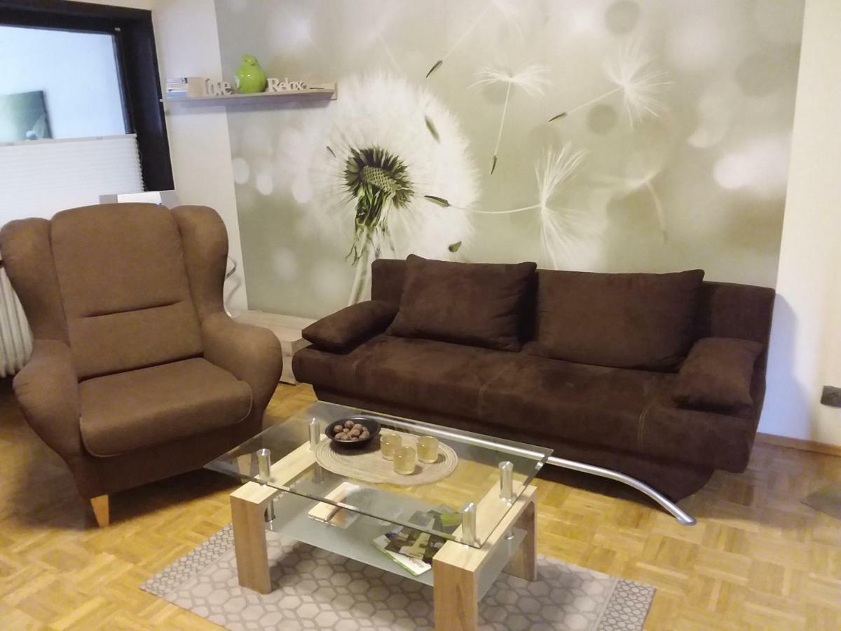 Tomte Apartment ลางเกลส์ไฮม์ ภายนอก รูปภาพ